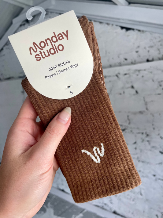 Roman Coffee Grip Socks