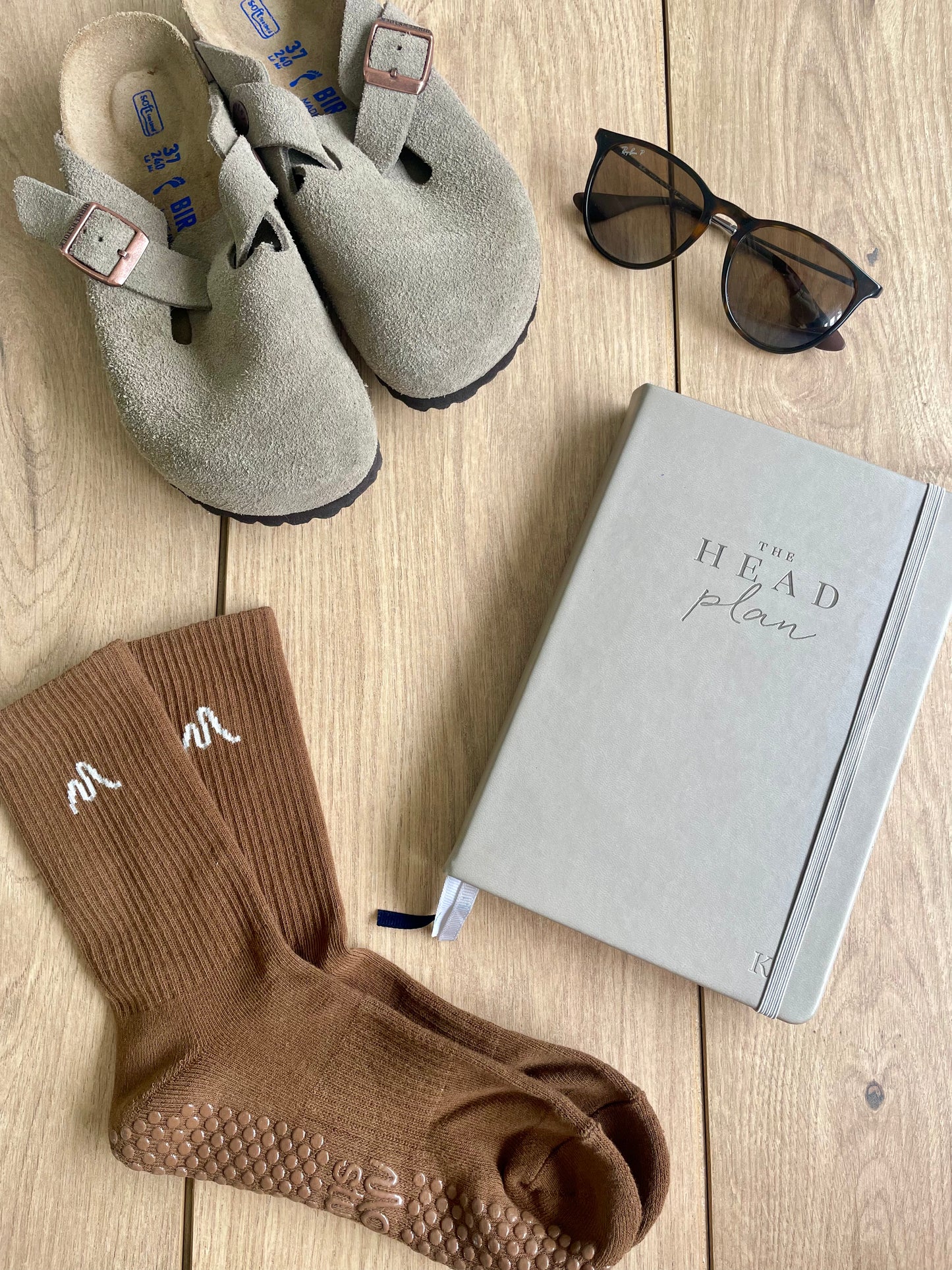 Roman Coffee Grip Socks